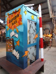 Neue EuropaboXX II Eröffnung 2- Mai 2016 - 12h30 vor dem Roten Rathaus